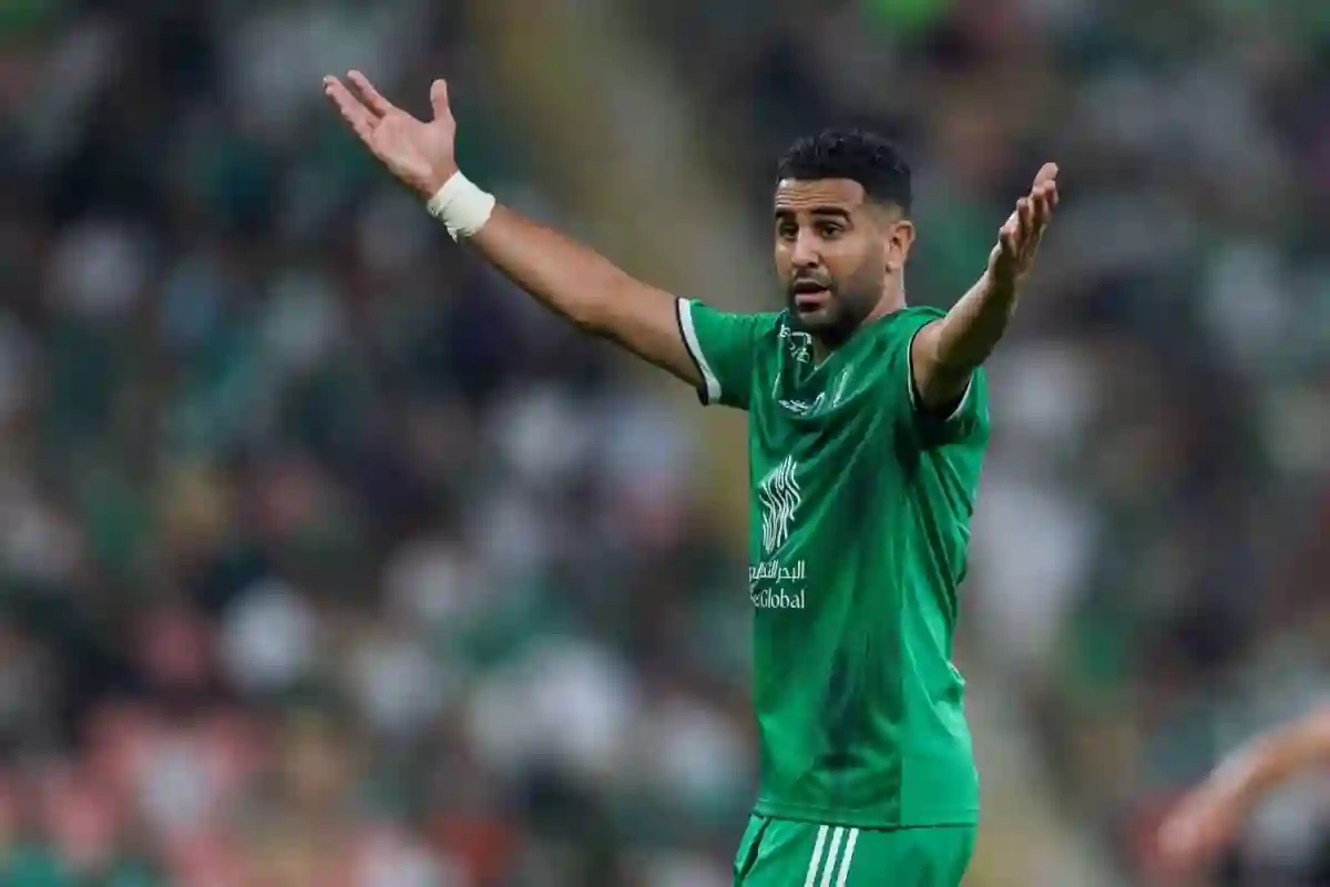رقم غير مسبوق لرياض محرز في تقييم نجوم الأهلي بعد الفوز على الهلال 
