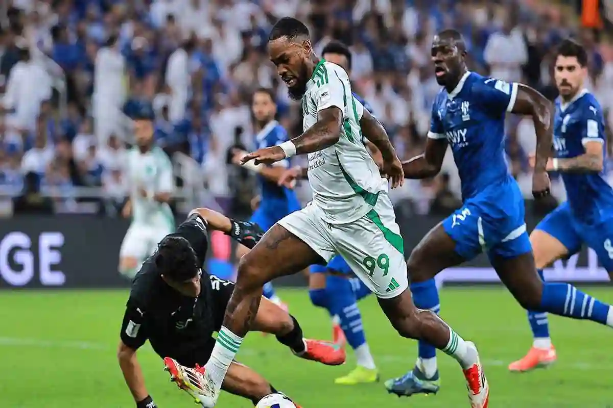 الدعيع يعلق على تأهل الأهلي لنهائي الآسيوية على حساب الهلال